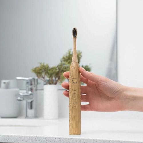 Brosse bambou et bagues orthodontiques : peut-on l'utiliser avec un appareil dentaire et comment en 2026