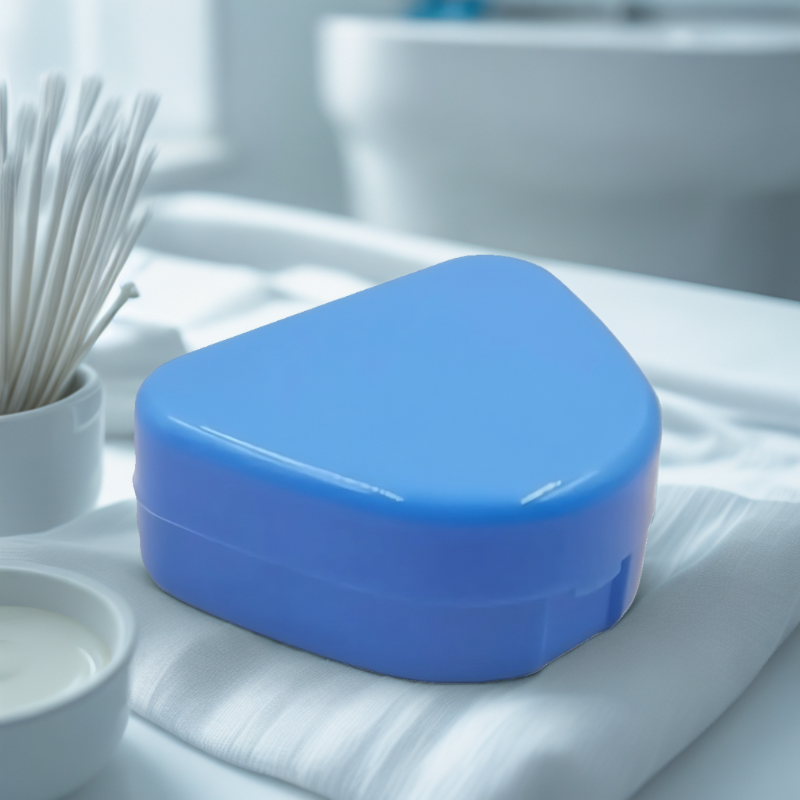 SecureBox Pro™ – Boîte de rangement pour prothèses dentaires portable, hygiénique et élégante – Protège, évite les mauvaises odeurs et facilite le transport quotidien.